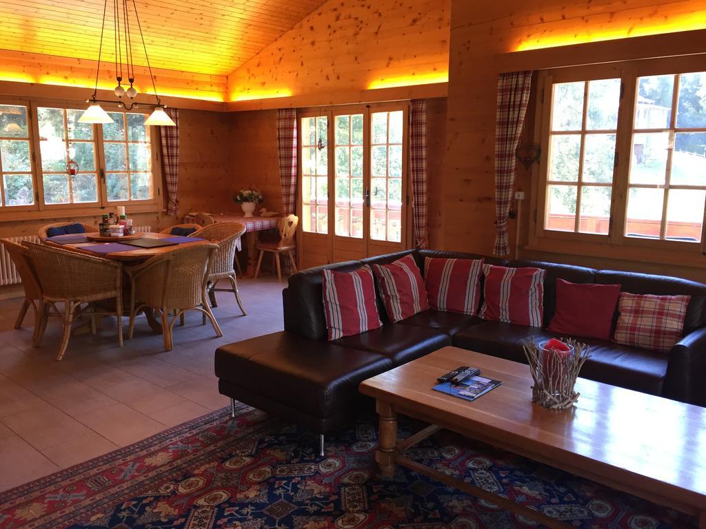 Chalet Charming Grächen Extérieur photo